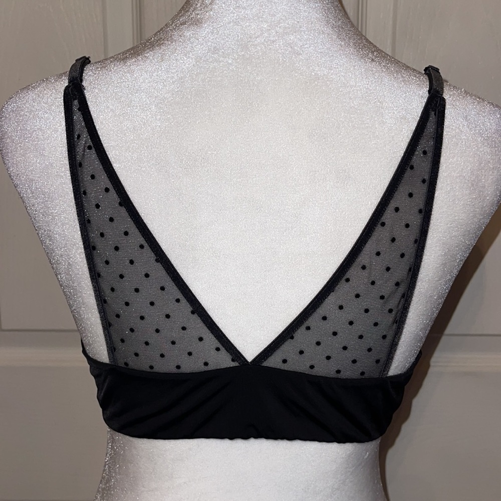 Victoria’s Secret Black Underwire Demi Bra - Picture 2 of 4
